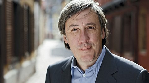 ANDREW GRAHAM-DIXON (ART CRITIC-JUDGE FOR THE TURNER PRIZE, BP NATIONAL PORTRAIT PRIZE,& ANNUAL BRITISH ANIMATION AWARDS)