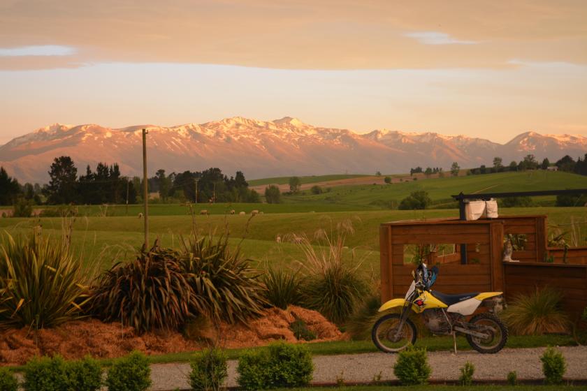 New Zealand 350 Acre Family Farm